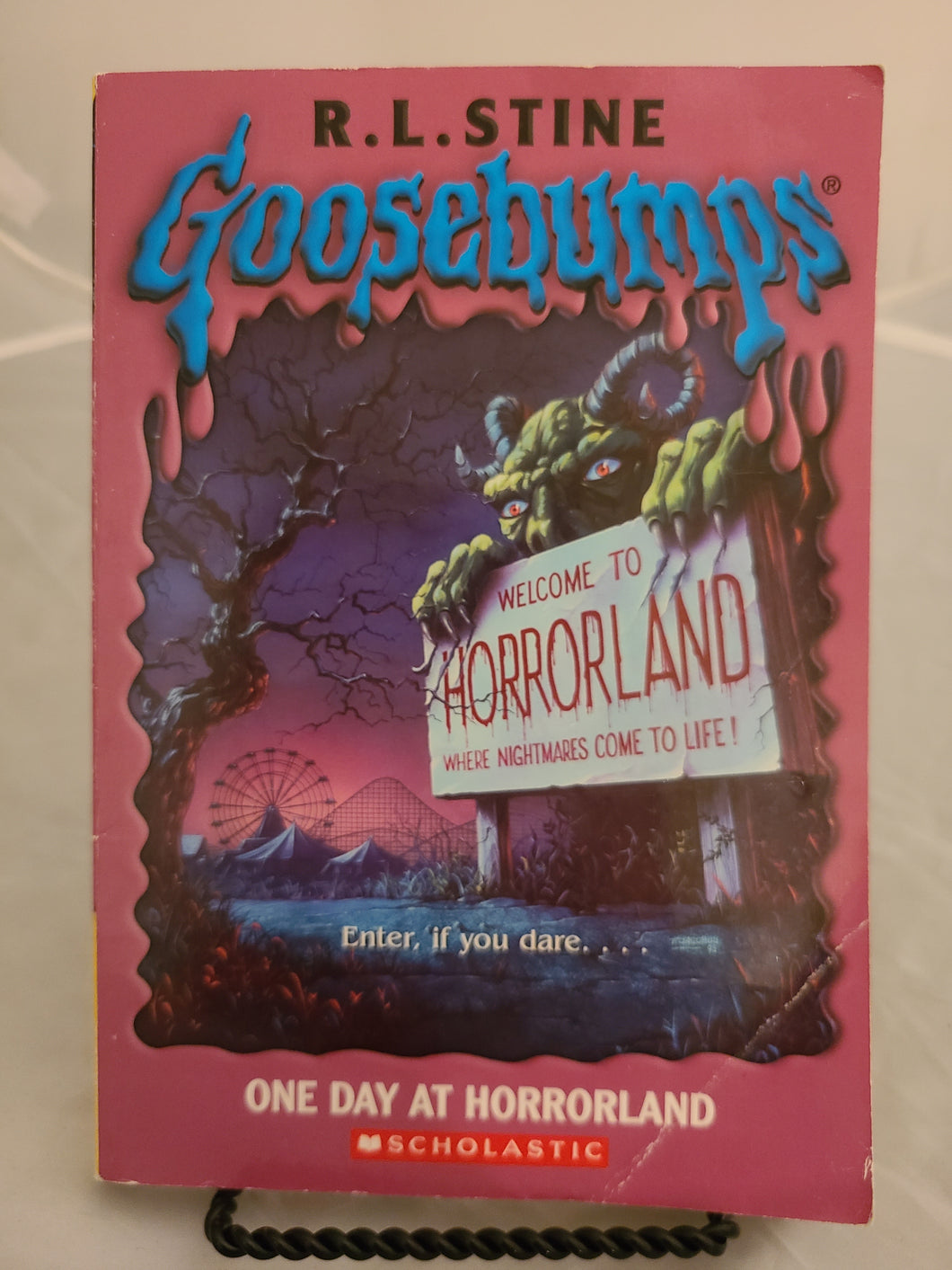 Goosebumps #16 - One Day at Horrorland